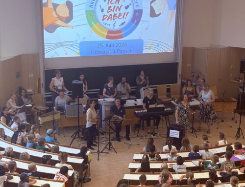 Gemeinsam singen und musizieren: Grundschule Grubweg beim Aktionstag Musik